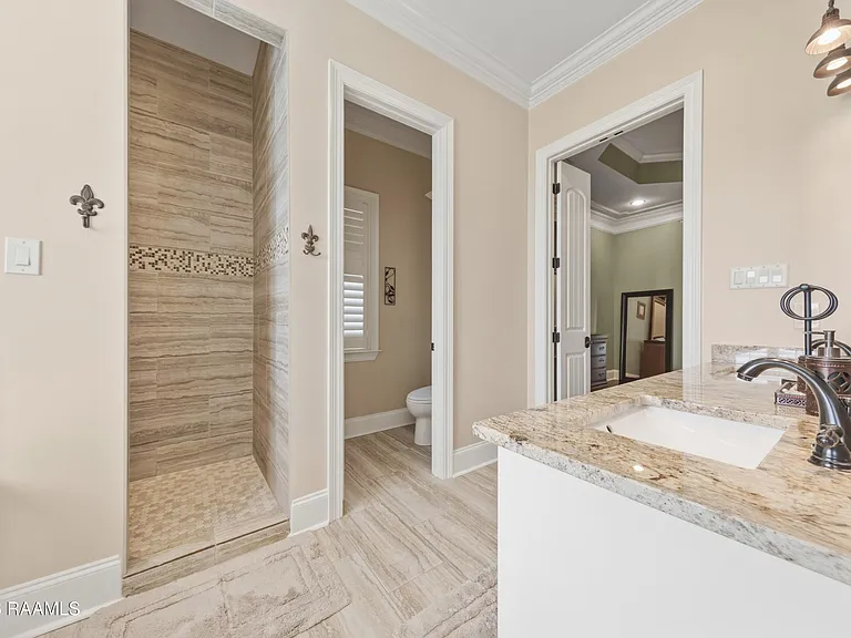 117 San Sebastian Dr — Photo 15