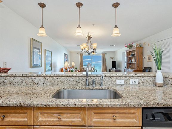 4th image of 2900 Scenic Highway 98 Unit 202