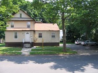 1365 S 2nd St, Plainfield, NJ 07063