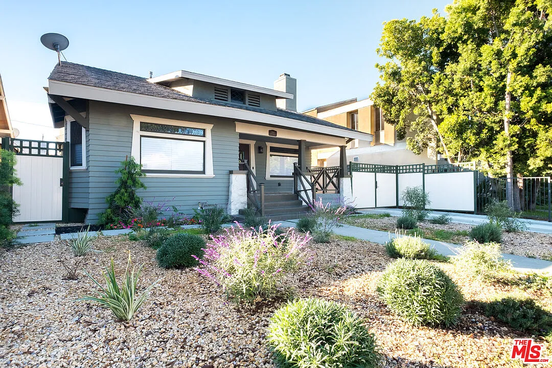 3 bed, 2.5 bath, 1958 sqft, $5,600 — Photo 4