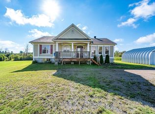 41 Dombroskie Rd, Whitewater Region, ON K0J1Y0