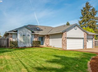 1909 NE 156th Ave, Portland, OR 97230