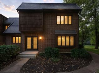 6721 Quail Ridge Ln, Fort Wayne, IN 46804