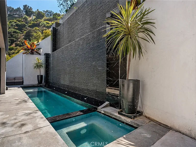 8144 Gould — Photo 40