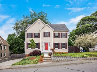 17 14th Ave, Haverhill, MA 01830