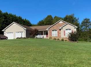 159 Clements Dr, Bassett, VA 24055