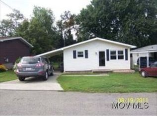 1518 27th St, Vienna, WV 26105