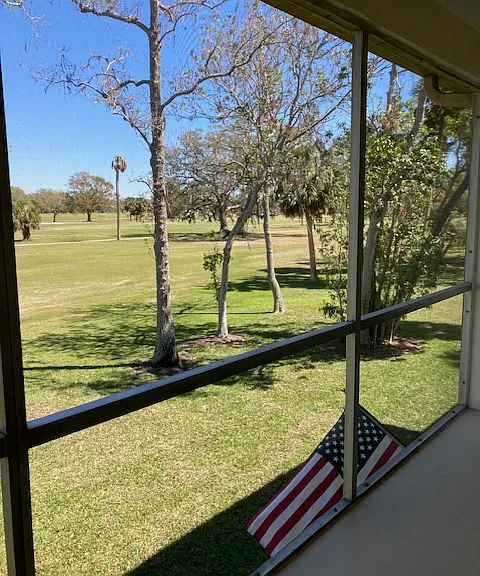 55 Country Club Dr #55 — Photo 6