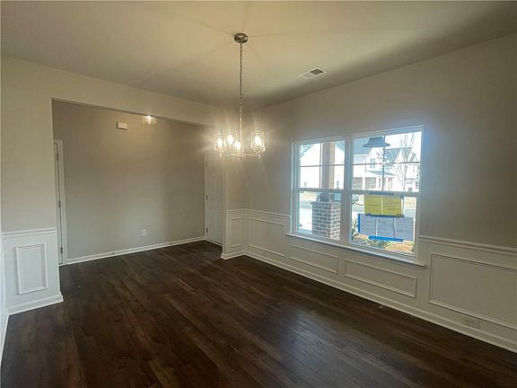 4th image of 3147 Dowsing Ln