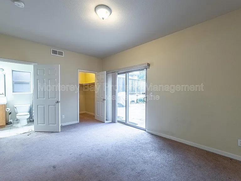594 Lopez Ave — Photo 7