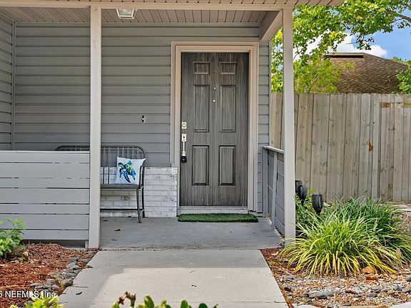 3rd image of 1625 ASHMORE GREEN Drive