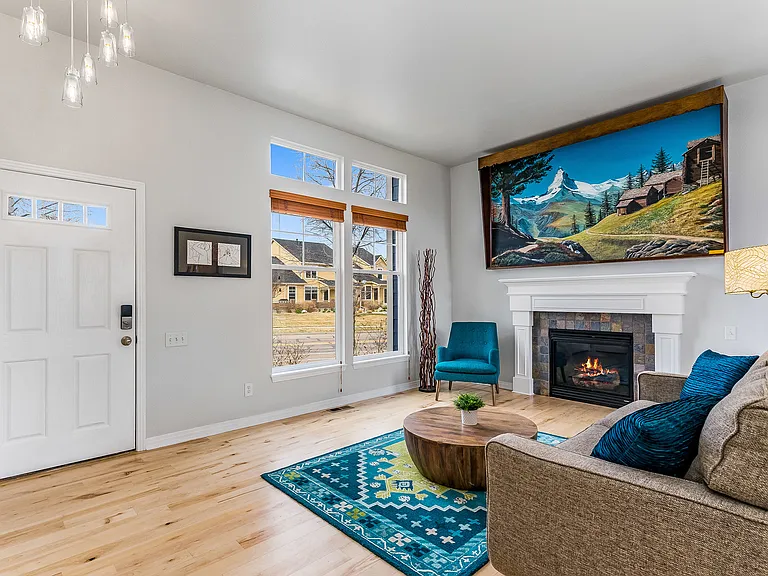 2627 Rock Creek Dr — Photo 5