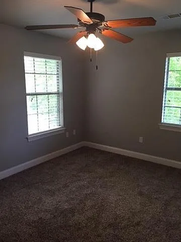 817 Coffee St — Photo 9