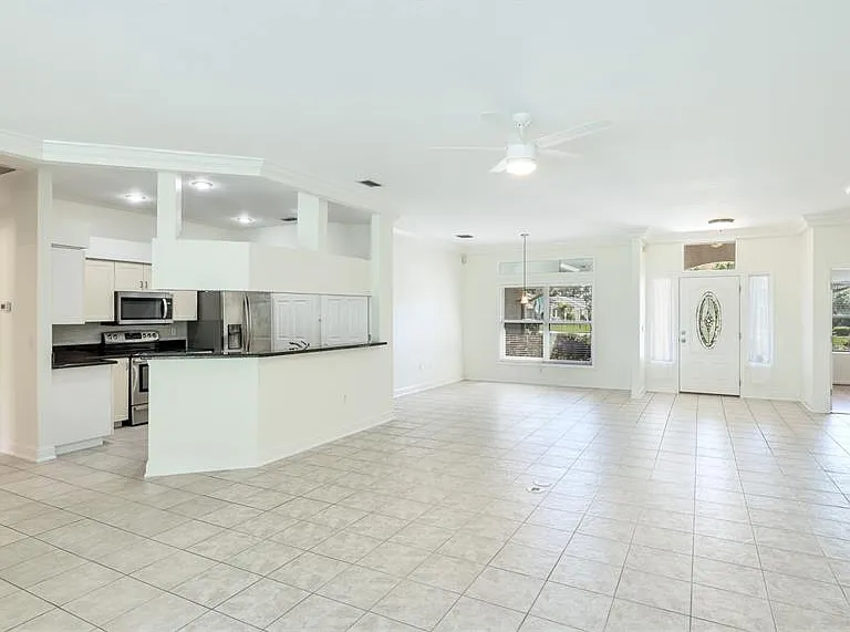 534 Oak Bay Dr — Photo 8