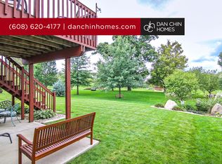4630 Secret Garden Dr, Mc Farland, WI