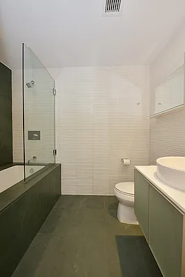 Sold by Prime Manhattan | media 6