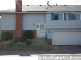 827 145th St E, Burnsville, MN 55337