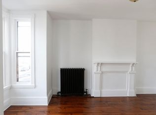 25 Overlook Pl, Newburgh, NY 12550