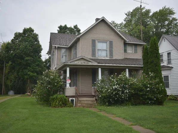 22 S Church St, Willard, OH 44890