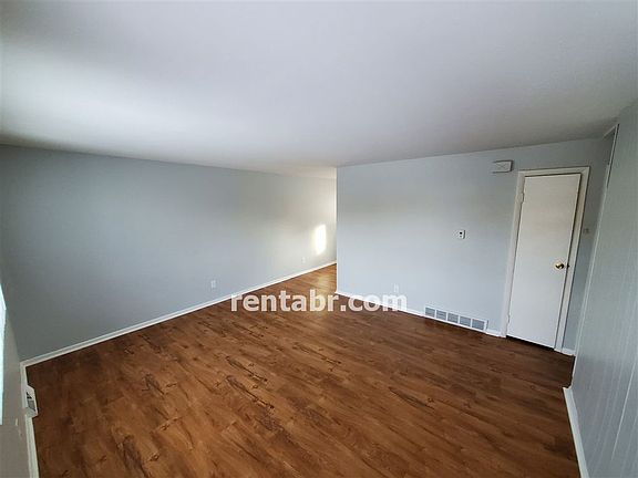 2nd image of 5670 W 52nd Ave