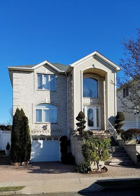 152 Covington Cir, Staten Island, NY 10312 Zillow