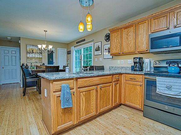 5th image of 1021 Northlake Dr
