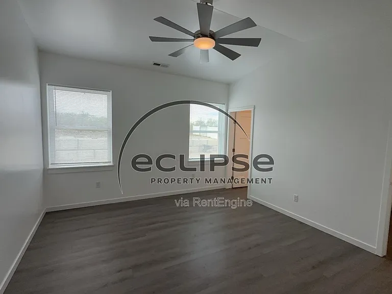 147 Buena Vista Dr — Photo 28