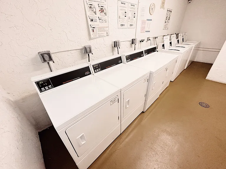 600 Village Green Ct #203 — Photo 30