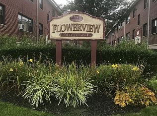 55 Tulip Ave UNIT B5-4, Floral Park, NY 11001