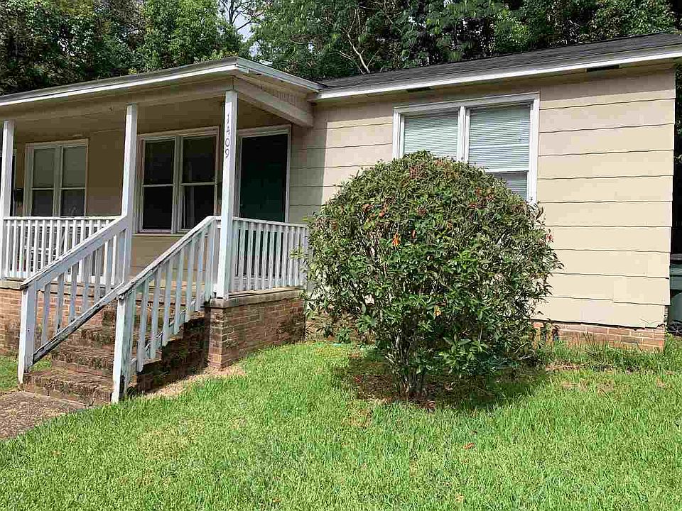 1st image of 1409 Colonial Dr