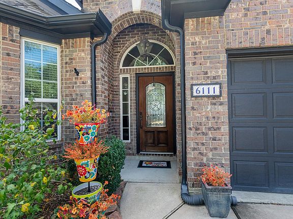 2nd image of 6111 Wickshire Dr