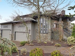 13923 SW Mistletoe Dr, Tigard, OR 97223