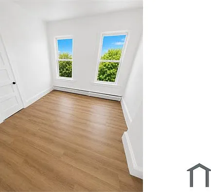2 bed, 1000 sqft, $1,500 — Photo 3
