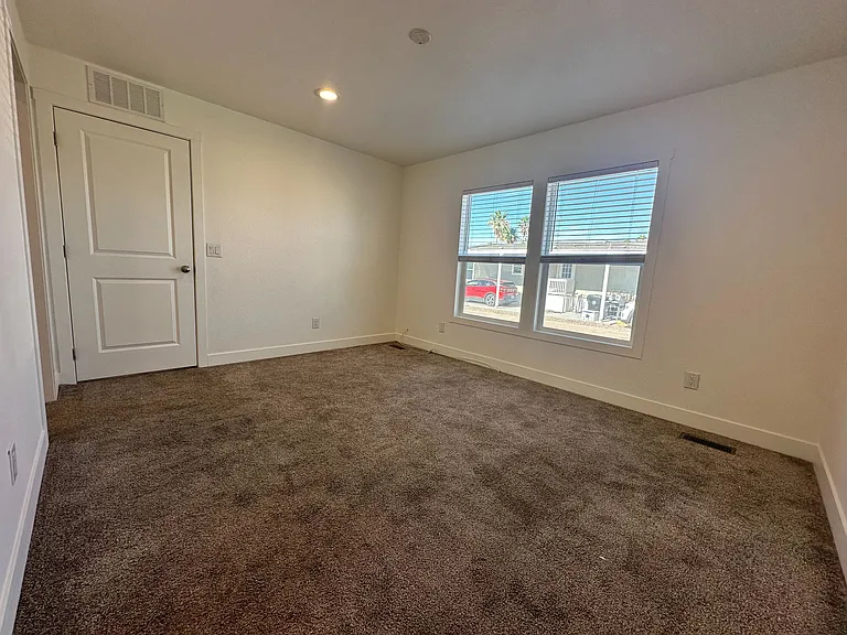 2060 N Ctr #432 — Photo 25