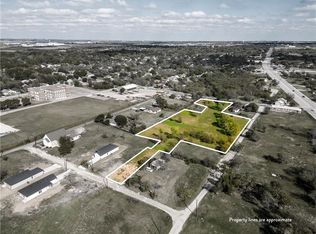 McDonald St, Hillsboro, TX 76645