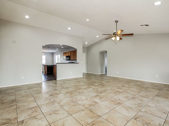 5th image of 8635 W Minnezona Ave