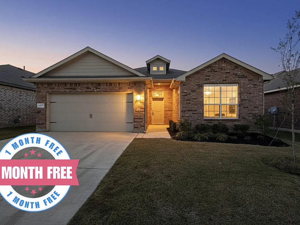 8517 Centerboard Ln