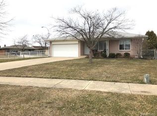 13955 Adams Ave, Warren, MI 48088