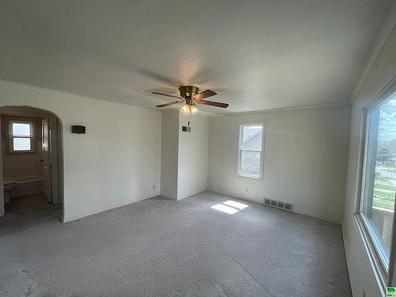 2nd image of 2732 Morgan St