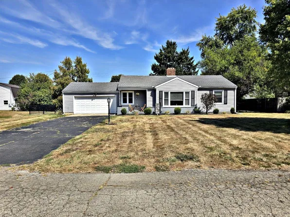 1565 Grimes Cir, Urbana, OH 43078