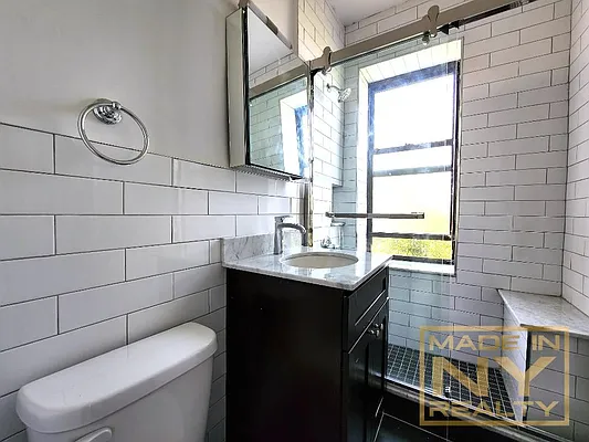 Rented by Made In NY Realty | media 9