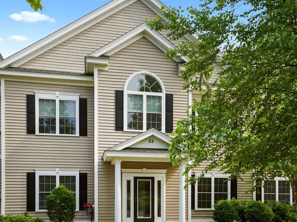 55 Roundabout Way #2, Manchester, NH 03102
