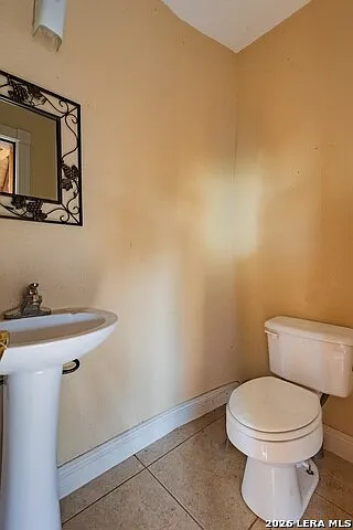 2201 Zacatecas Dr — Photo 43