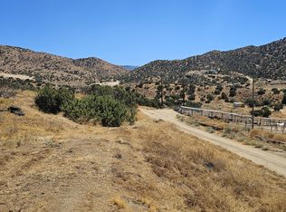 Lark Ln, Palmdale, CA 93550