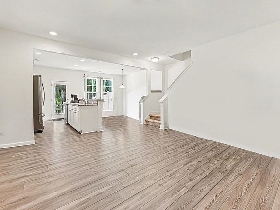 5th image of 4318 Bethel Park Dr