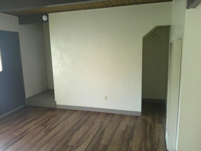102 Garfield St #21 — Photo 8