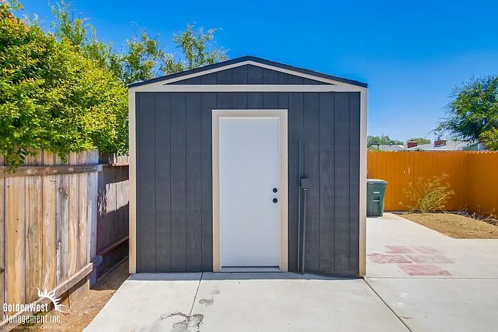 2313 Di Foss St — Photo 15
