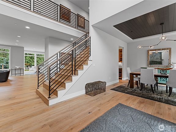 3rd image of 14226 NE 86th Place