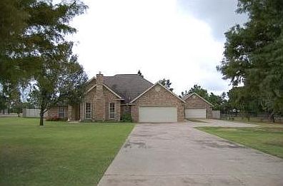 1st image of 19320 Cardinal Creek Dr N