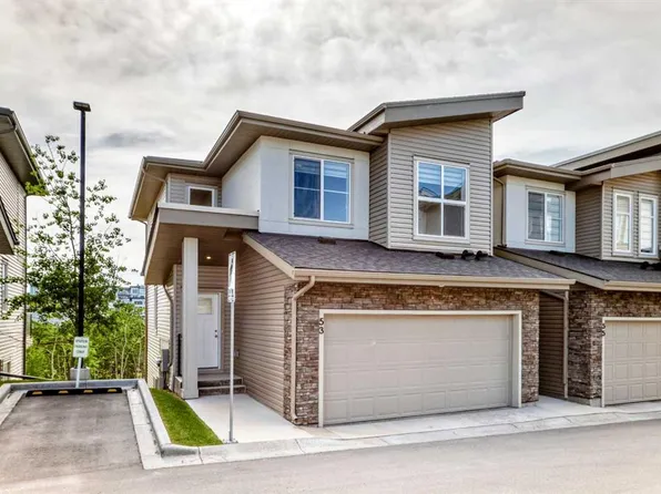 53 Spring Cres SW, Calgary, AB T3H 3V2